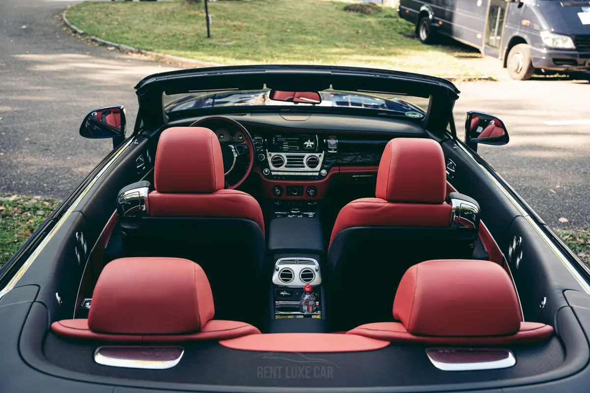 Rolls-Royce Dawn 2022